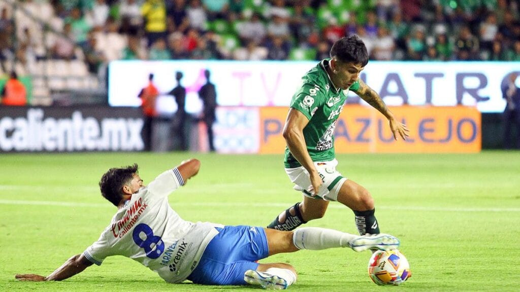 León, sin James Rodríguez, sufre dura derrota contra Cruz Azul de Kevin Mier, en la Liguilla en México