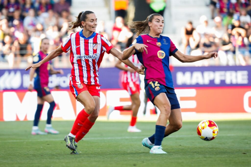 Barcelona - Atlético en directo | Claudia Pina adelanta a las azulgrana