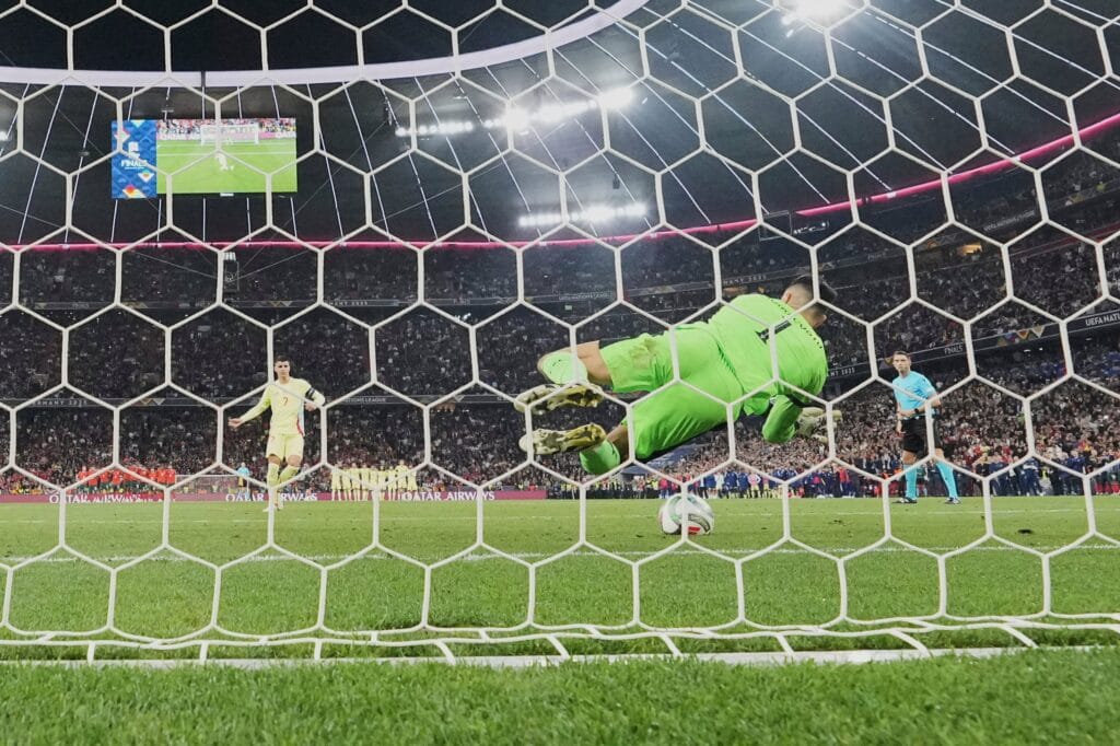 Portugal rompe el encantamiento de España