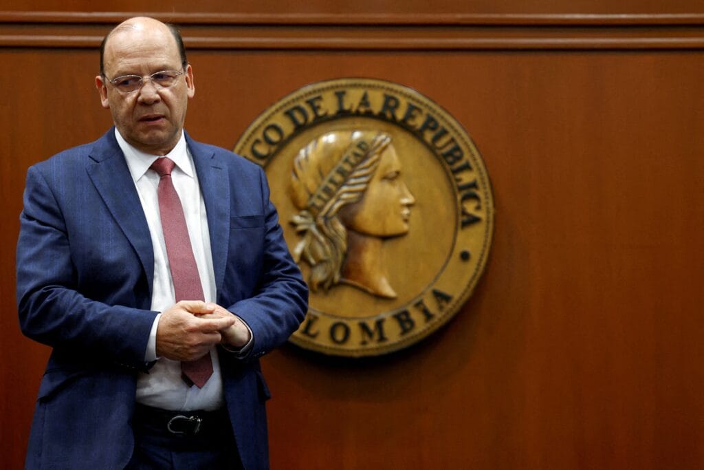 El ministro de Hacienda de Colombia revela la hoja de ruta fiscal con más impuestos para la próxima década: “Vamos a romper varios paradigmas”