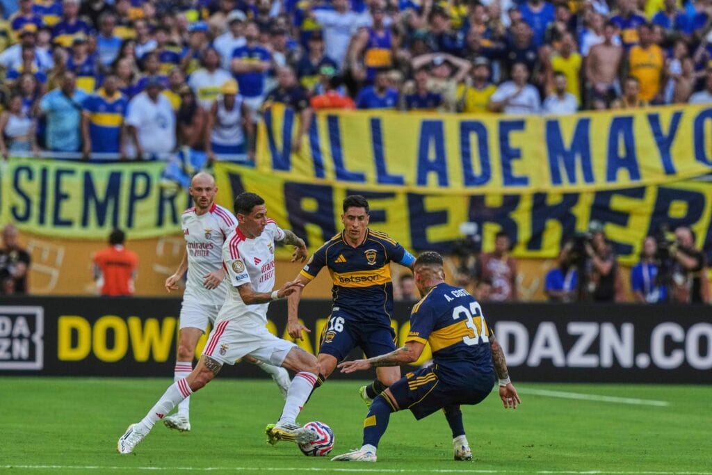 Riquelme y el espíritu del barrio: cómo el exfutbolista intenta hacer resurgir a Boca junto a su círculo de confianza