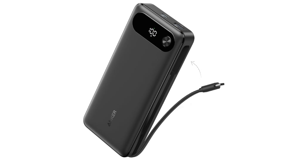 Batería externa Anker con más de 80 vatios de potencia.