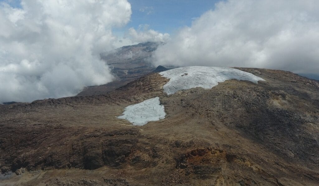 Nevado derritiéndose