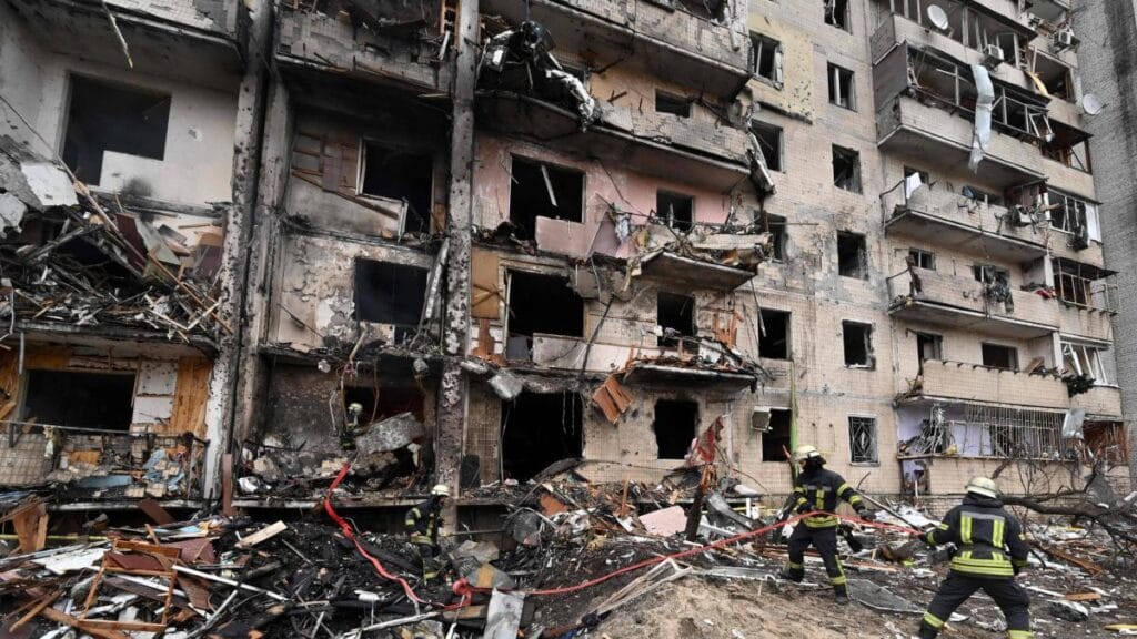 Ataques rusos con drones y misiles sobre Ucrania dejaron al menos cuatro muertos y unos 20 heridos