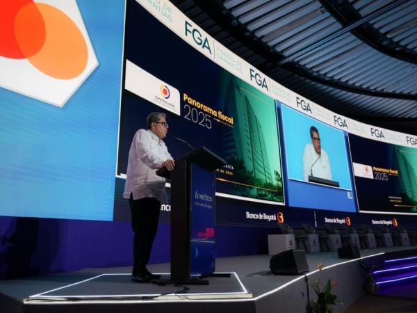 Contraloría alerta sobre riesgos de suspender la regla fiscal en Colombia | Finanzas | Economía