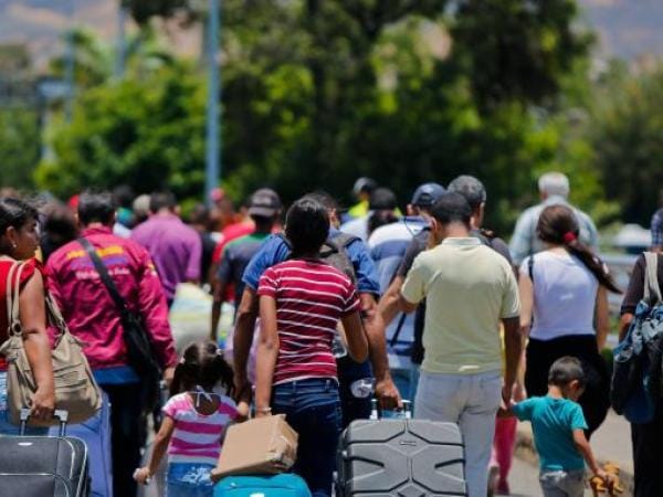 Defensoría detecta rutas de migración de regreso a Colombia por el Caribe y el Pacífico | Regiones | Economía