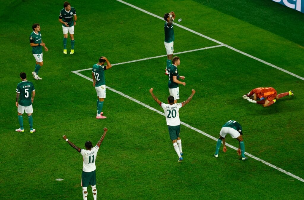 El Chelsea evita la semifinal brasileña entre el Palmeiras y el Fluminense