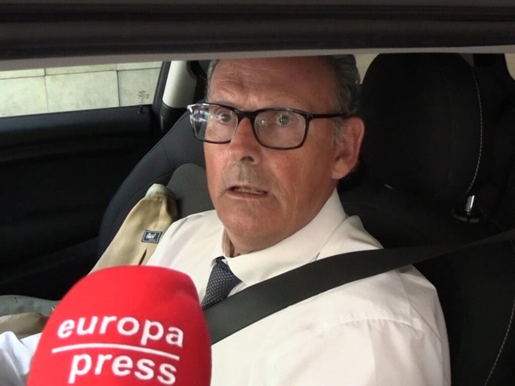 Mario Pascual Vives desmiente los rumores sobre Iñaki Urdangarin y destaca su labor como coach