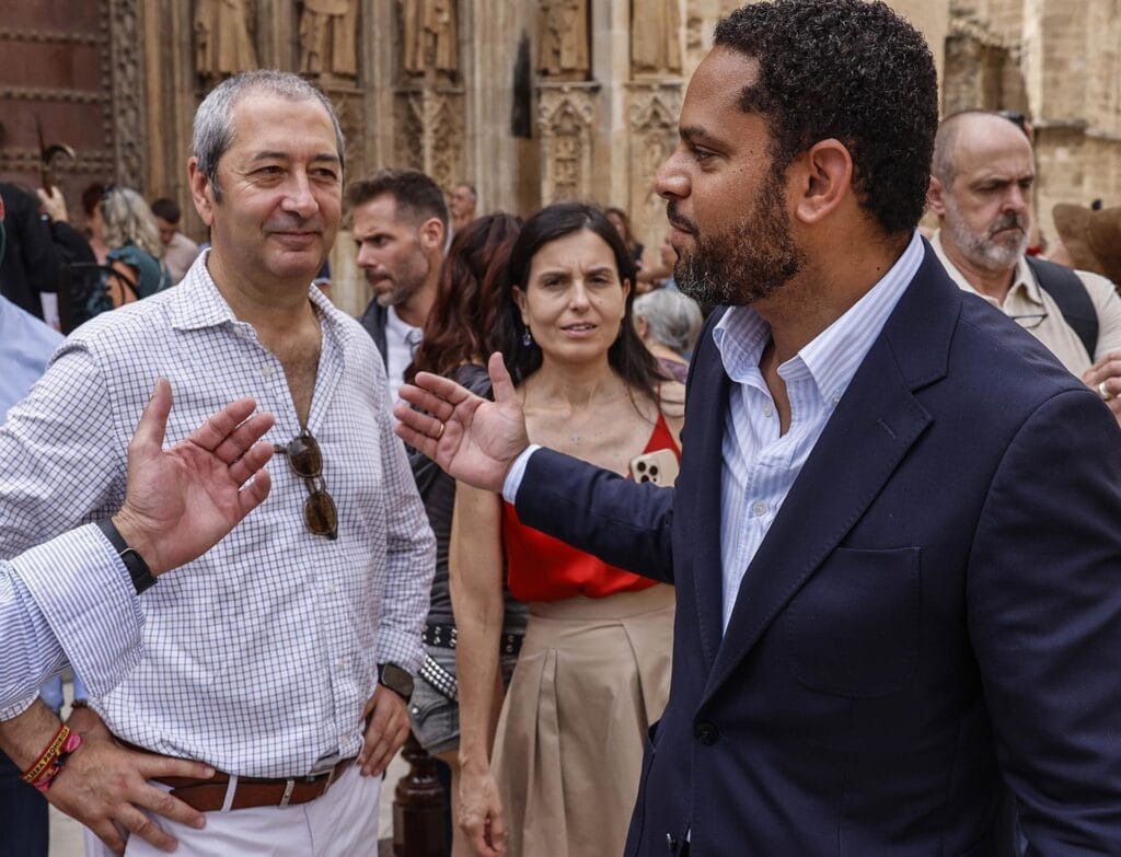 Garriga (Vox) sobre si Camps podría ser recambio de Mazón: "Nos da igual quién esté al mando"