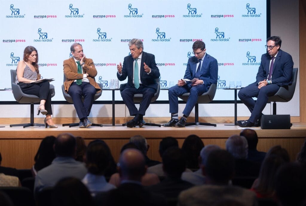 Gestores sanitarios resaltan el "éxito" del modelo español de colaboración público-privada