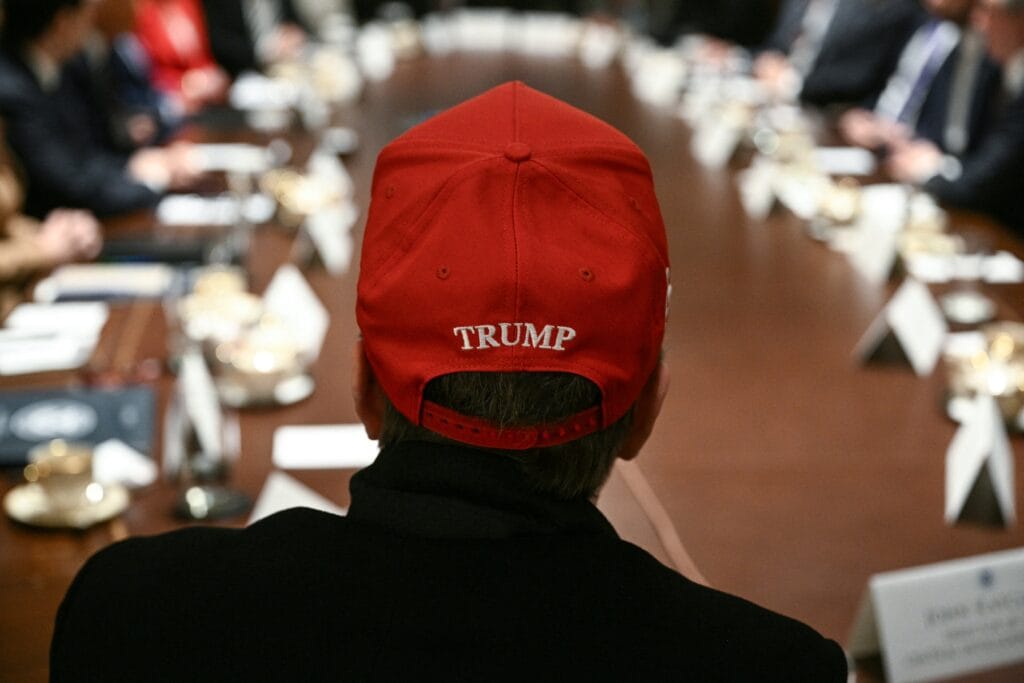 Trump, un Robin Hood invertido: cómo aumentar adrede la desigualdad sin mover un músculo