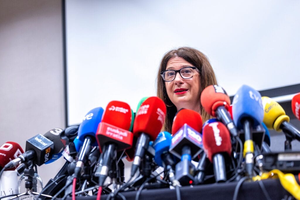 Una jueza de Madrid investiga a la exsocialista Leire Díez por sus maniobras contra la UCO