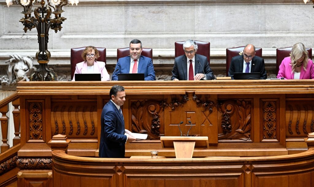 El primer ministro de Portugal pacta las políticas de inmigración con la ultraderecha