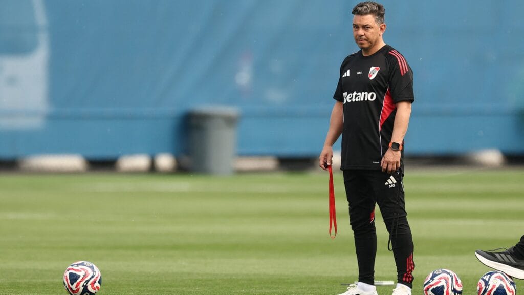 El River de Marcelo Gallardo se prepara para afrontar un nuevo semestre (REUTERS/Agustin Marcarian)