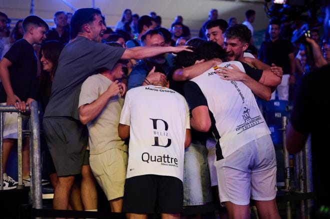 Siguen las sorpresas en Tarragona: Paquito Navarro y Lucas Bergamini también caen