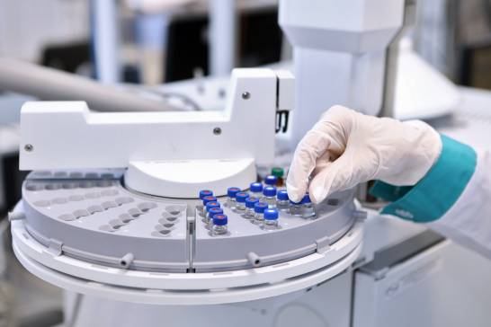 Ensayo de vacuna ARNm personalizada contra el melanoma comenzará en septiembre-octubre de 2025