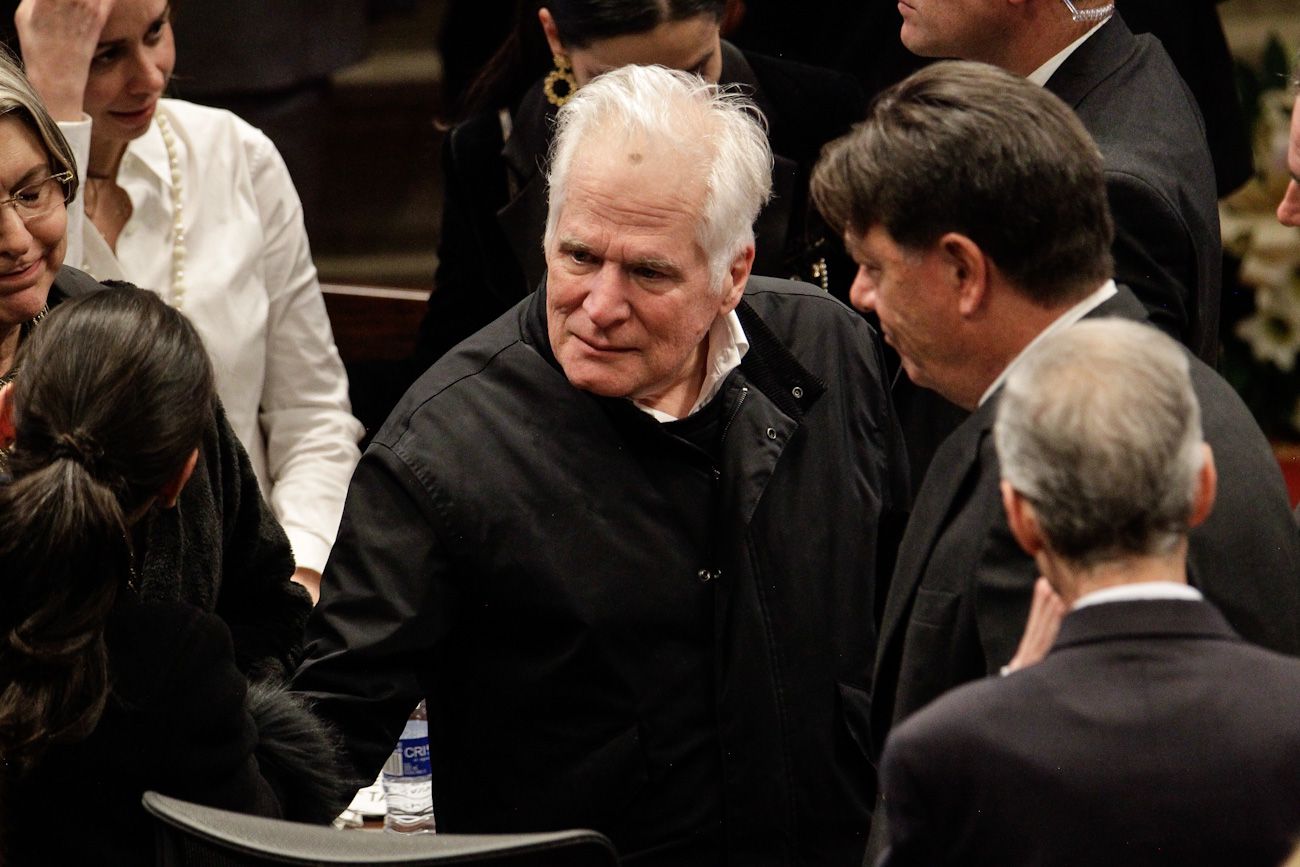 Cámara ardiente Miguel Uribe