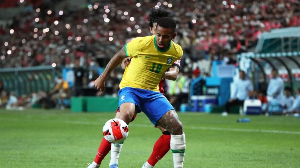 Àxel: "Gabriel Jesús tiene posibilidades donde el Real Madrid ha tenido dudas"