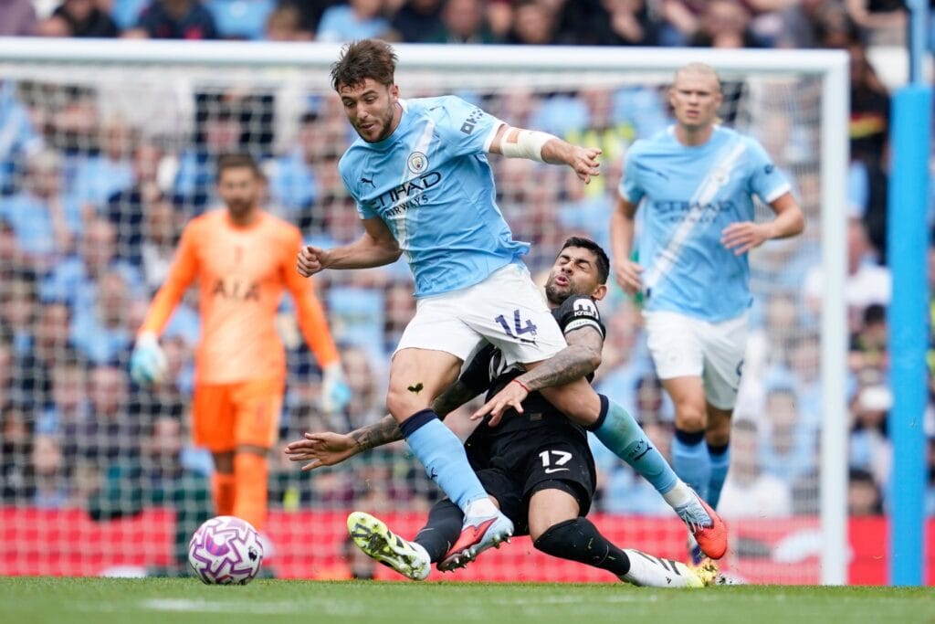 El mediocampo del City se deshace ante el Tottenham