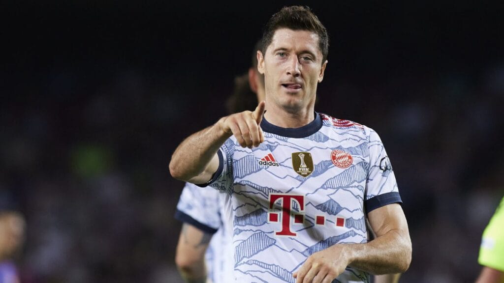 Lewandowski desliza que sólo escucha al Barça