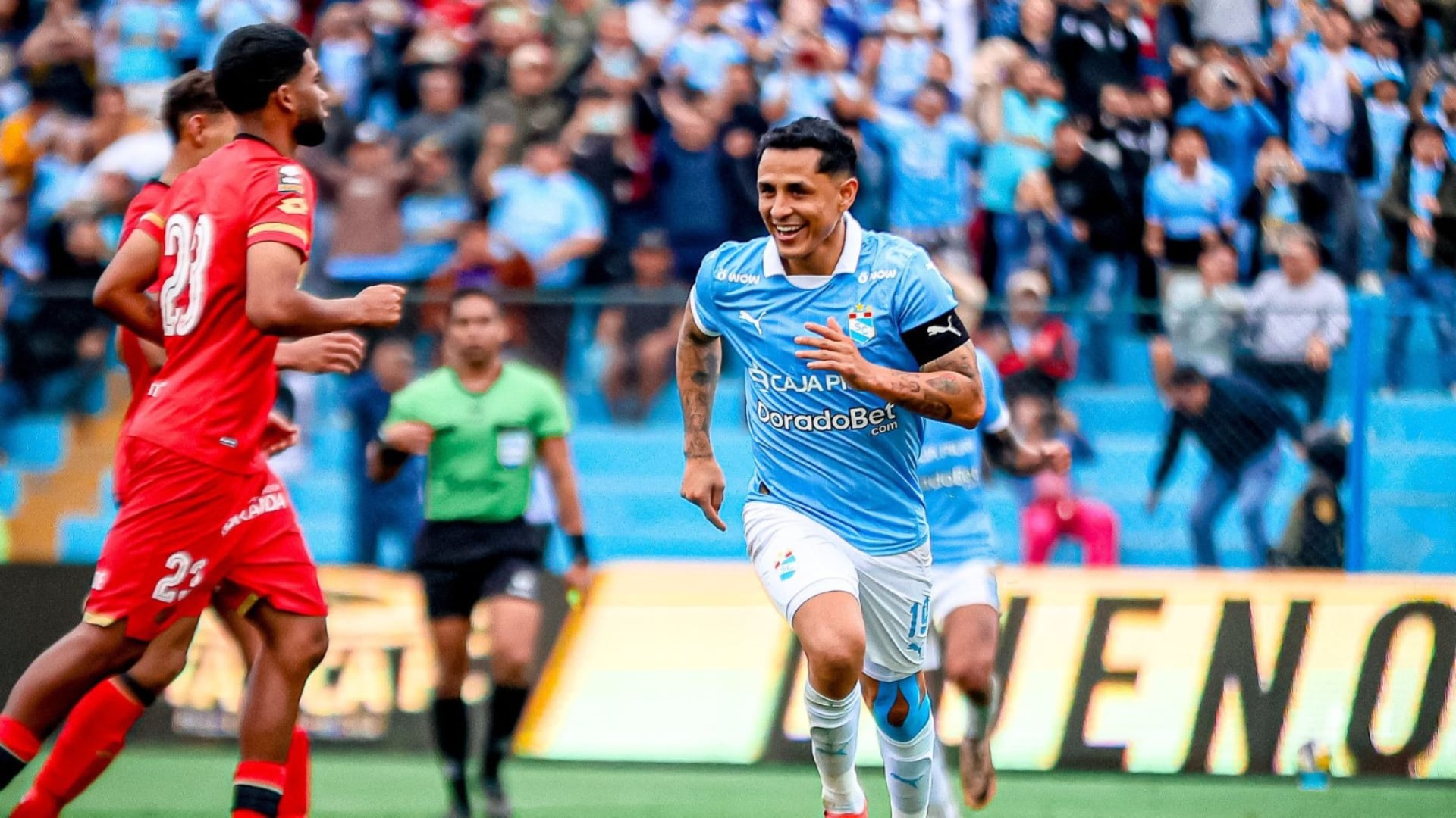 Golazo de Yoshimar Yotún y emotiva celebración en Sporting Cristal vs Sport Huancayo por Liga 1 2025. - créditos: Diego Miranda