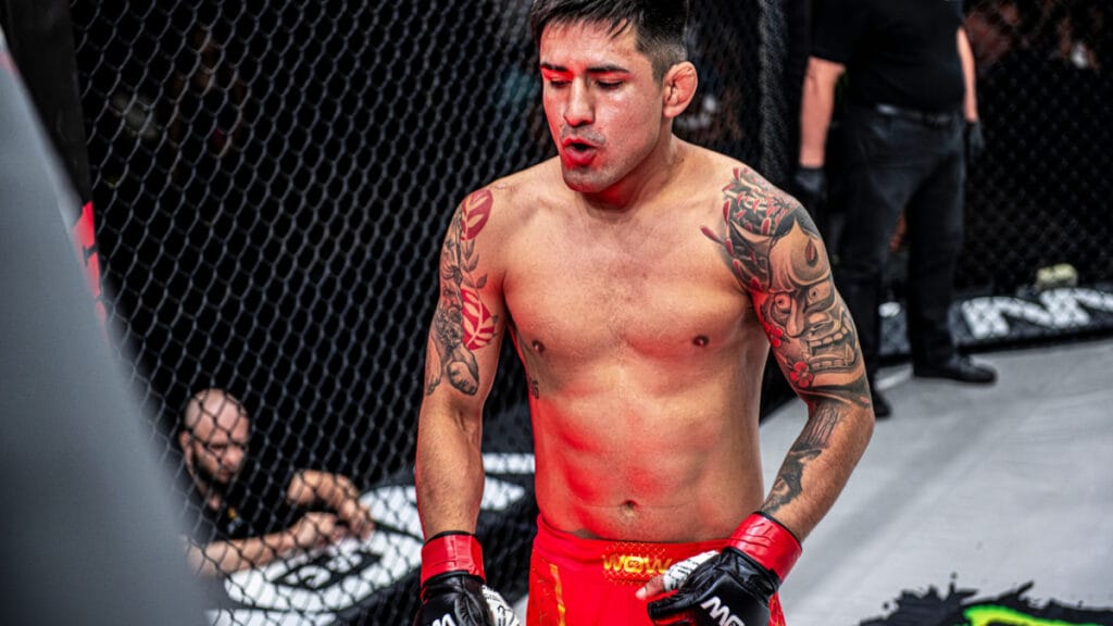 El ‘bombazo’ de Alexis Vera en WOW: dos años sin pelear, tres días de aviso… y triunfazo en Marbella