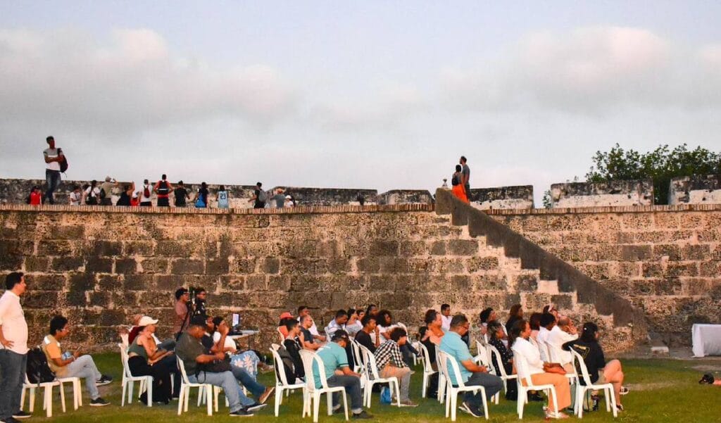 Planes en las murallas