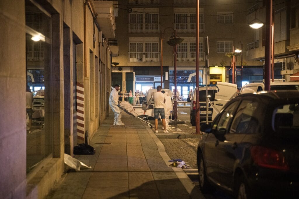 La policía investiga al hijo de una mujer de 61 años asesinada en Vilagarcía de Arousa