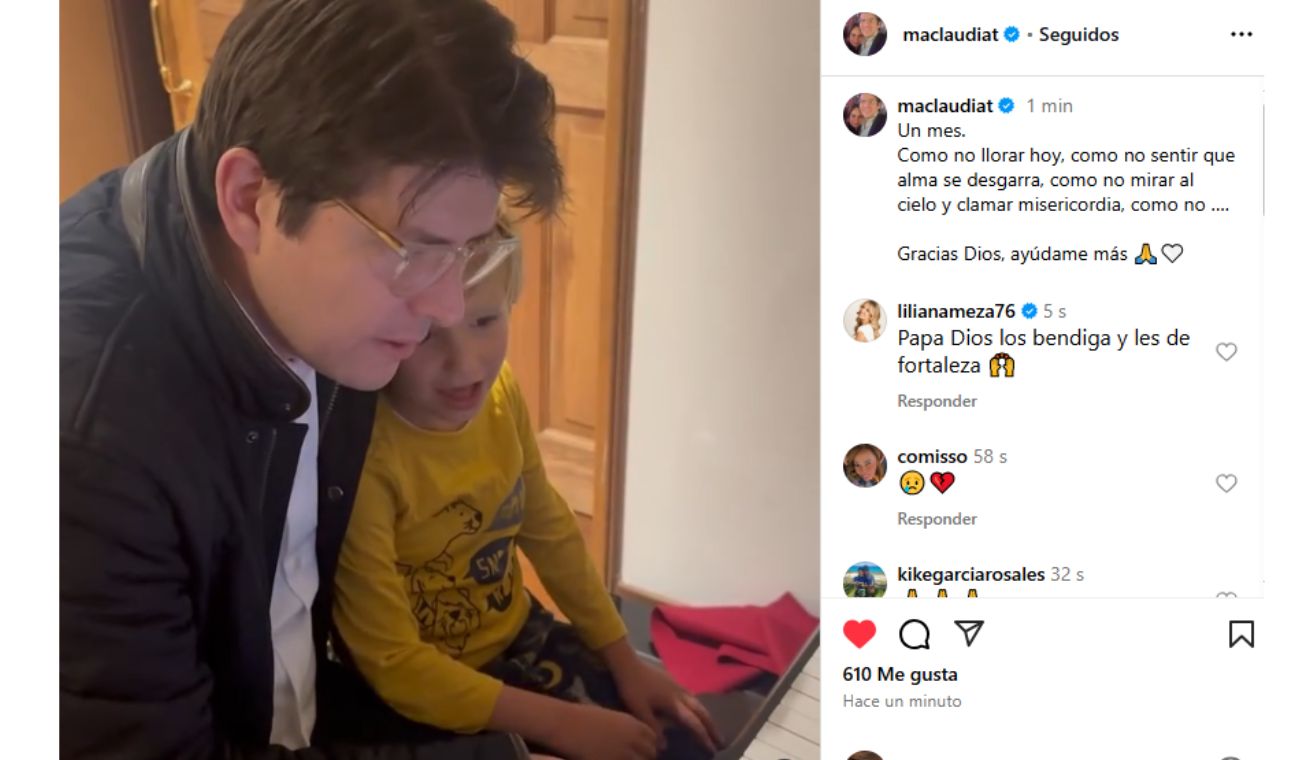 Miguel Uribe Turbay enseñándole a su hijo a tocar piano y cantándole una canción 