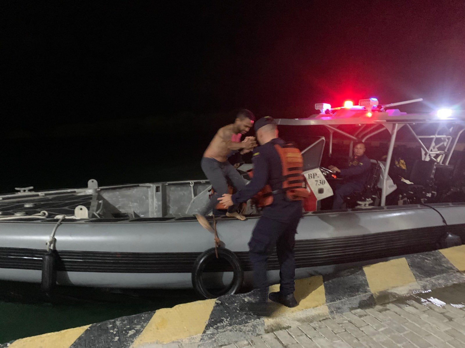 - crédito @ArmadaColombia/X