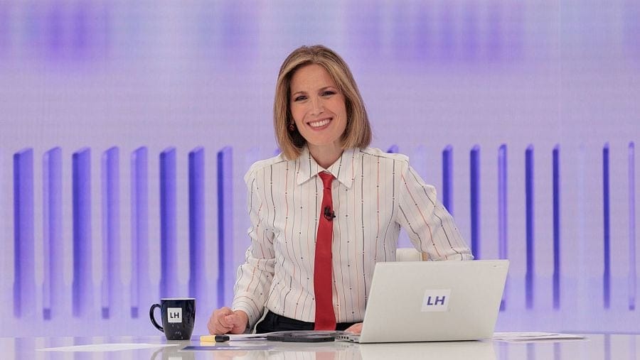 Silvia Intxaurrondo, presentadora de 'La hora de La 1'.