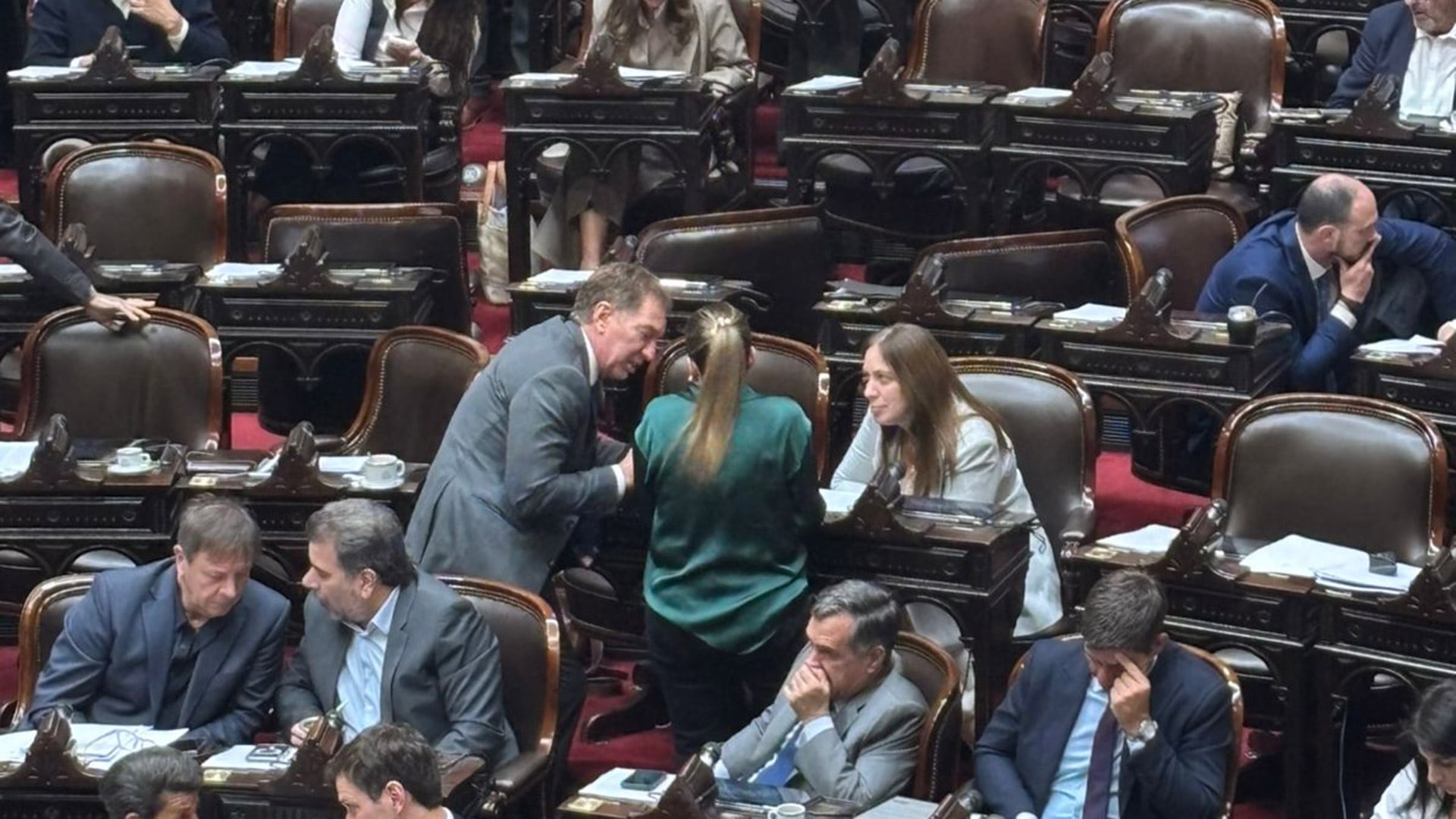 Santilli apenas llegó a la bancada