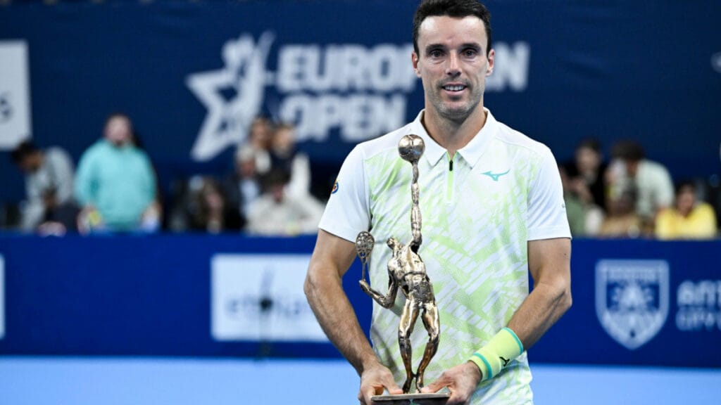 Roberto Bautista no podrá defender el título de campeón en Bélgica