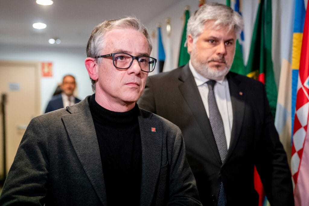 La comisión de espionaje del Parlament pide llevar a Fiscalía la incomparecencia de altos cargos de la Policía Nacional