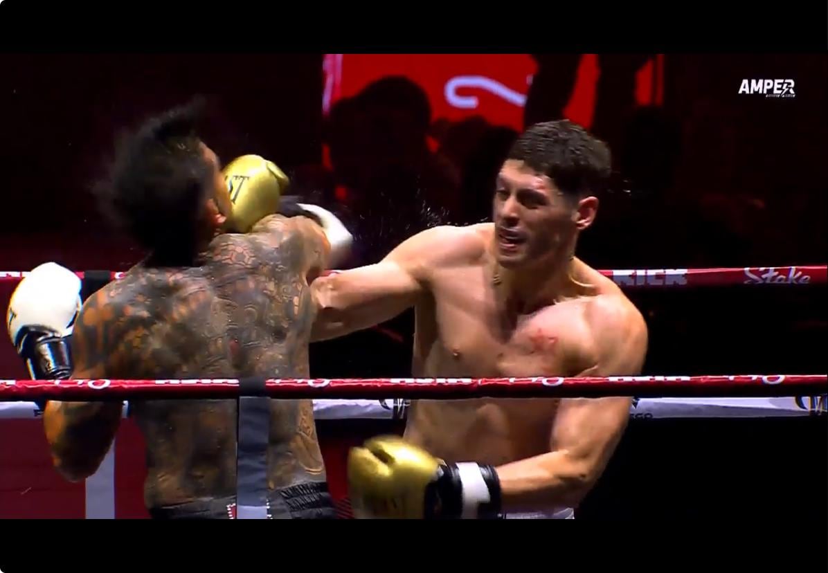 Shelao noqueó a BelosMaki en el inicio del segundo asalto de 'Stream Fighters 4' - crédito captura de pantalla Kick