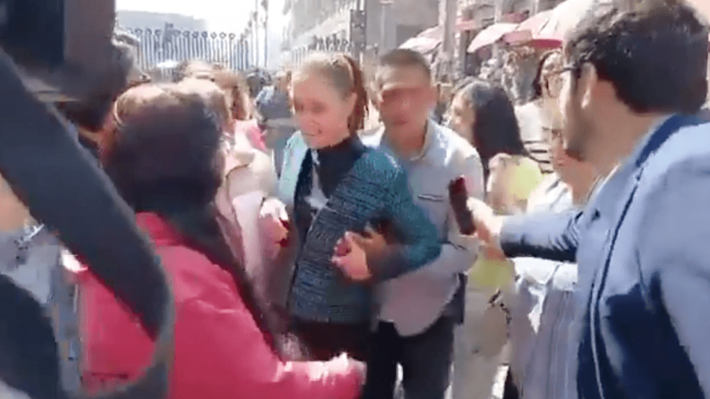 El episodio de acoso a Claudia Sheinbaum pone el foco en la falta de seguridad presidencial y la violencia hacia las mujeres