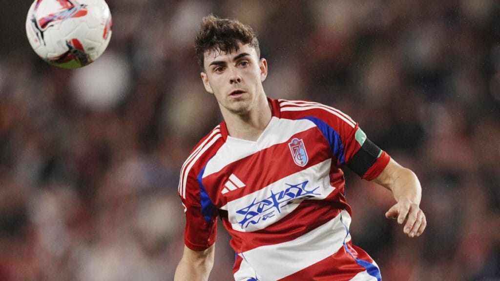 Pablo Sáenz se 'borra' del Granada