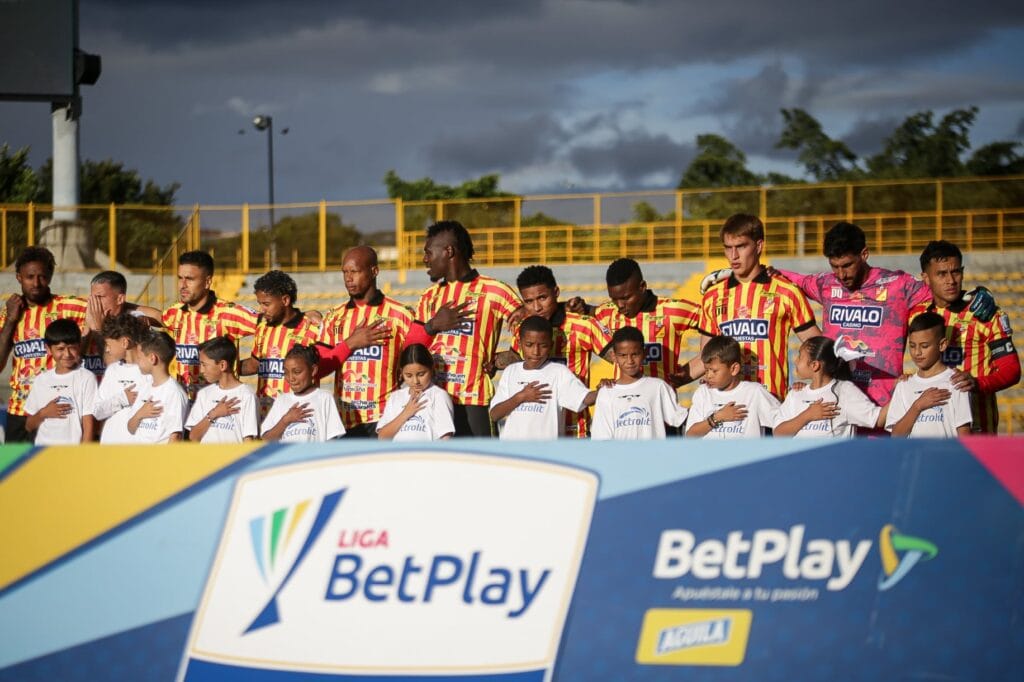 La crisis económica en el Deportivo Pereira lo tiene al borde de la desparición en el fútbol colombiano - crédito Colprensa