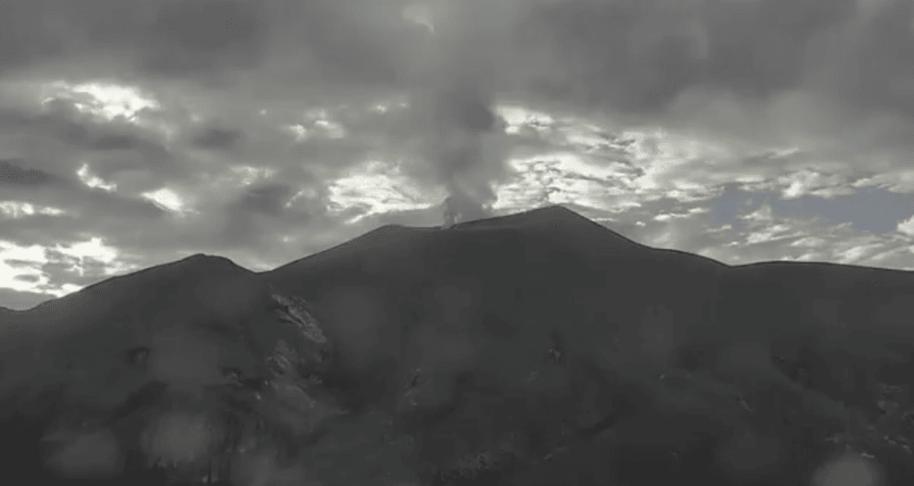 El volcán Puracé, en el Cauca, pasa a alerta naranja por incremento de actividad sísmica