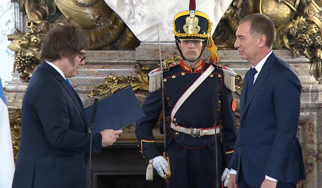 Santilli juró este martes como ministro 