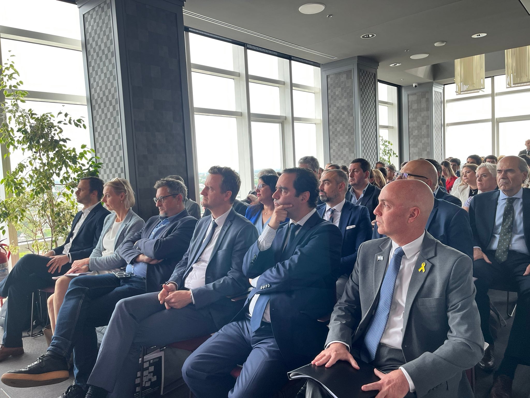 Evento “Crimen organizado y terrorismo. Amenazas y percepción del riesgo en Uruguay”, organizado por CED en Uruguay (CED)