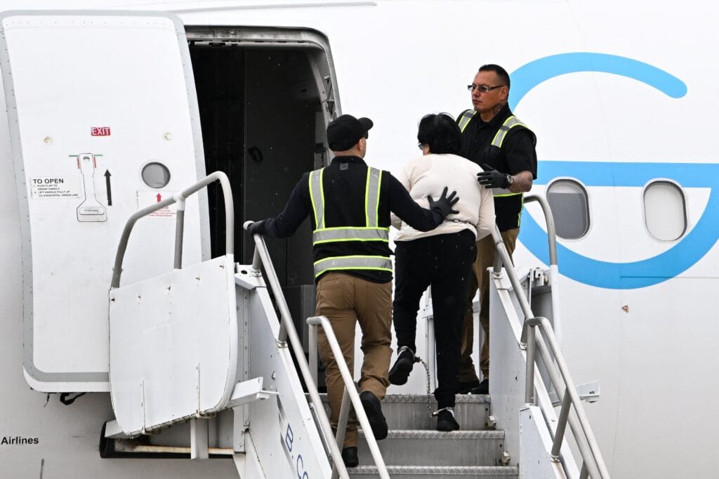 La Administración Trump entrega los nombres de los viajeros aéreos en Estados Unidos a las autoridades de inmigración