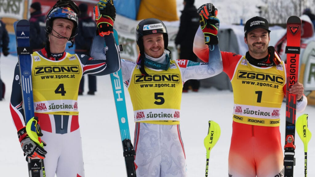 Atle McGrath domina el eslalon de Alta Badia y Noruega saca músculo