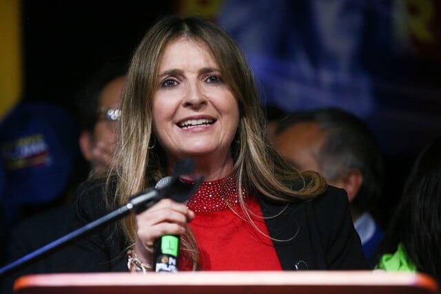 El acercamiento de la aspirante presidencial al mecanismo de selección ha sido interpretado como un alineamiento con el Centro Democrático, lo que ha suscitado opiniones encontradas entre líderes y analistas  - crédito Colprensa