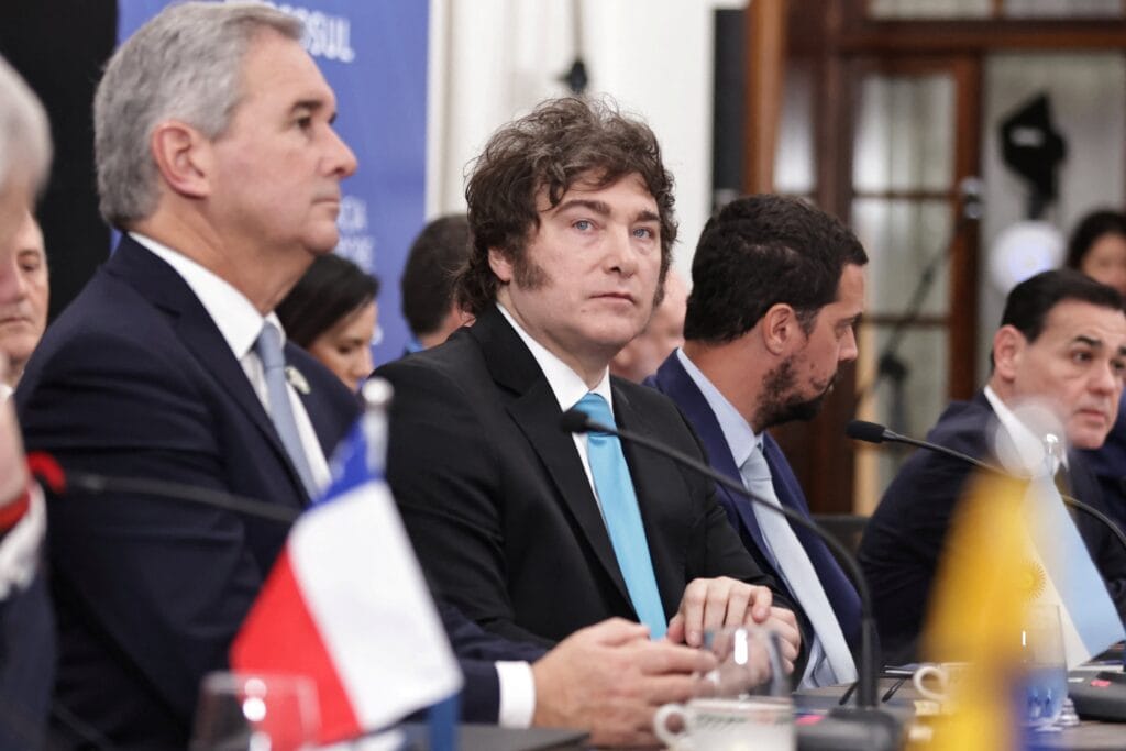 Javier Milei y el canciller Pablo Quirno (REUTERS)