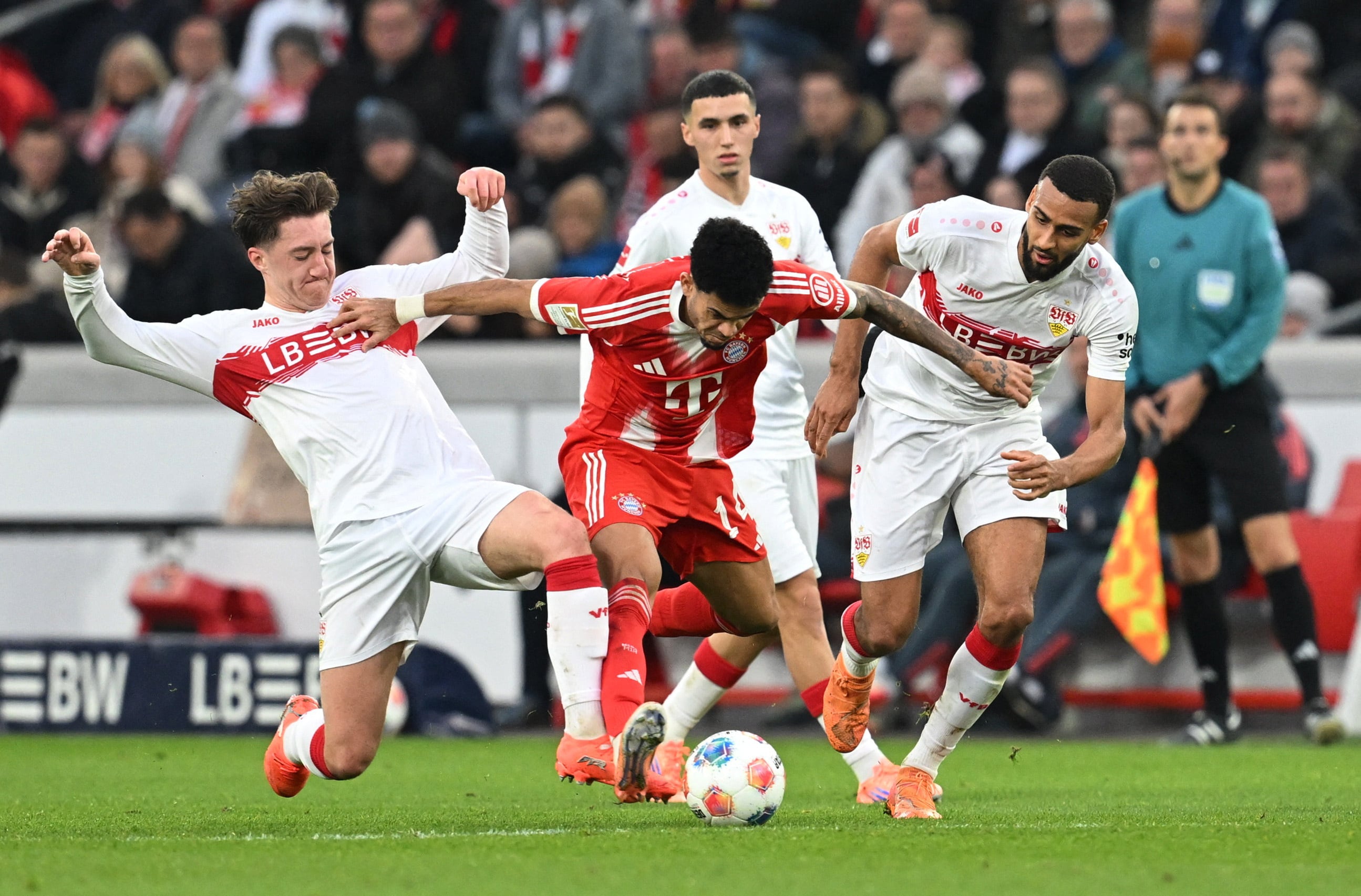 El equipo bávaro cierra el año sin derrotas como visitante en Bundesliga, igualando marcas históricas alcanzadas en 2013 y 2024 - crédito Angelika Warmuth/REUTERS