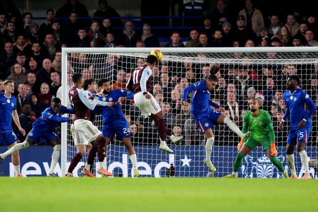 Unai Emery oposita a la Premier