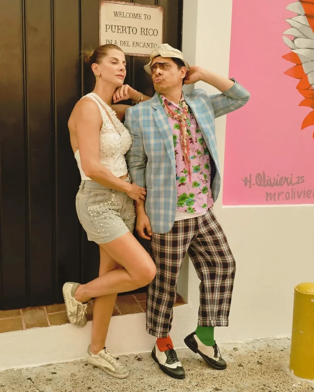 El recorrido de Suso y Carolina Cruz por Ponce incluyó sitios clave en la adolescencia de Héctor Lavoe - crédito @susoelpaspi/Instagram