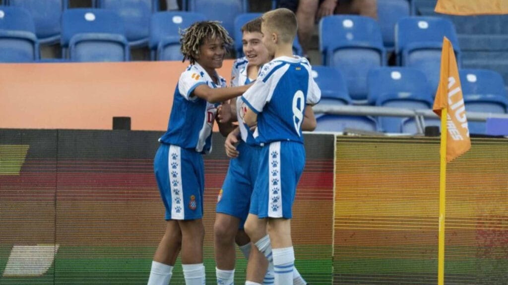 Plenazo del Espanyol y el Madrid deja dudas: la última jornada será trepidante