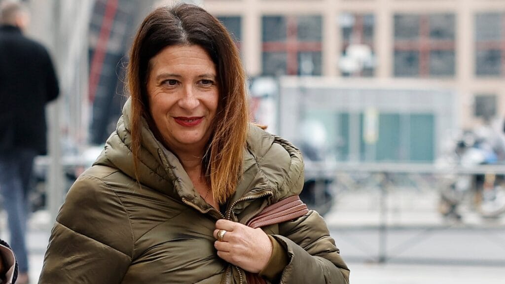 Leire Díez, en una imagen a su llegada a los juzgados de Plaza de Castilla, en Madrid.